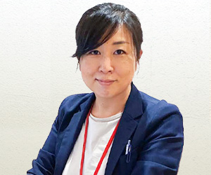 土川 直美